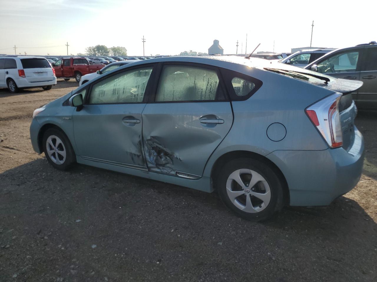 2012 TOYOTA PRIUS photo 3