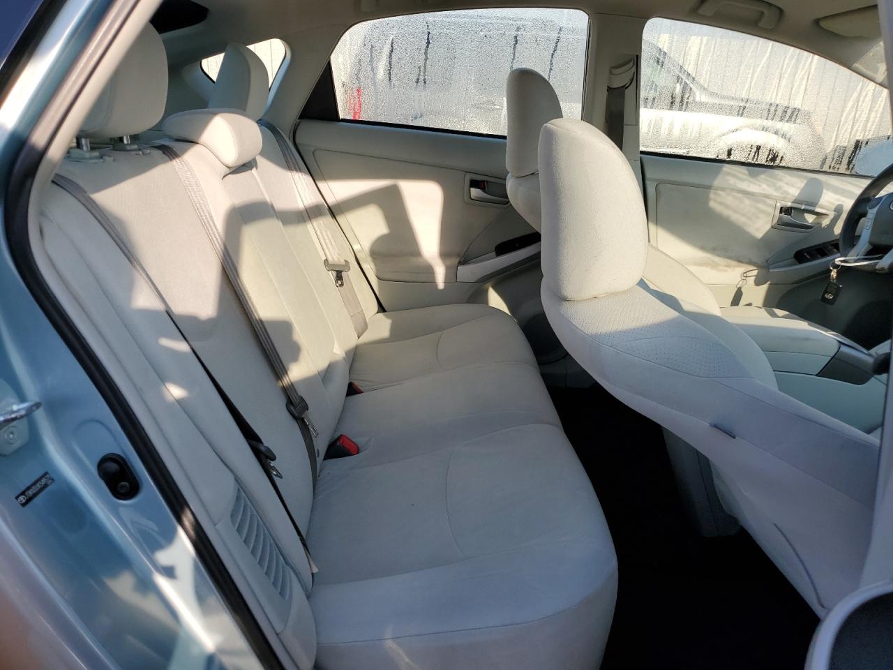2012 TOYOTA PRIUS photo 19