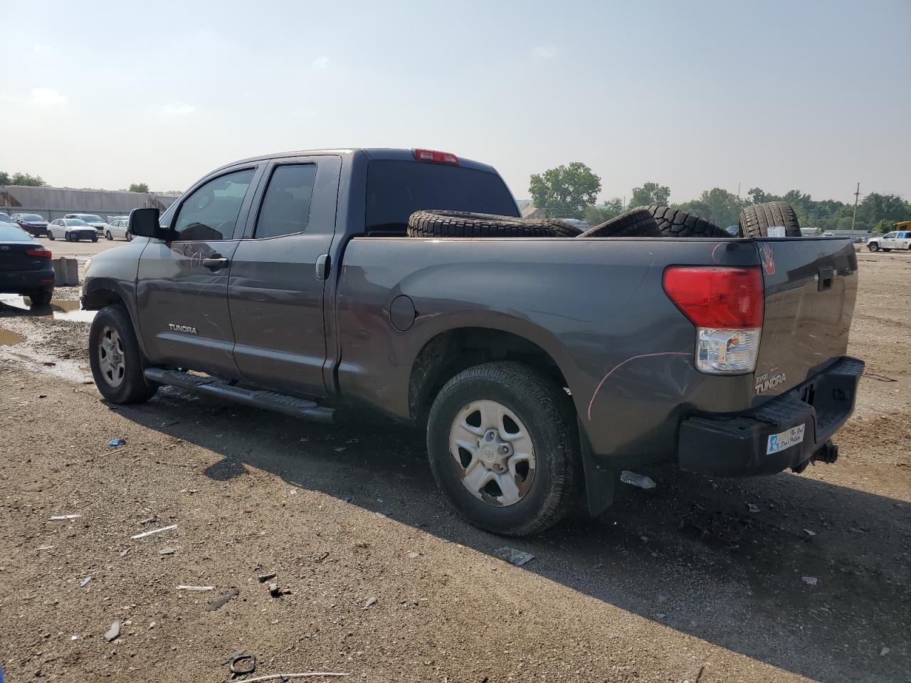 2011 TOYOTA TUNDRA DOUBLE CAB SR5 photo 2