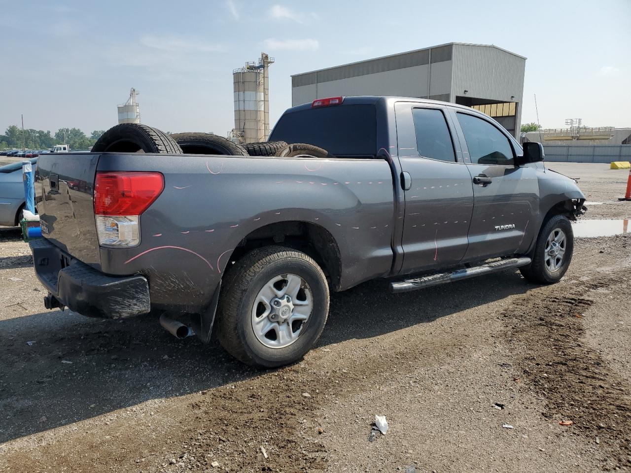 2011 TOYOTA TUNDRA DOUBLE CAB SR5 photo 3