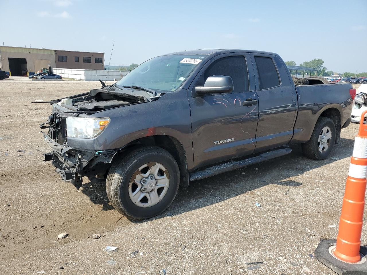 2011 TOYOTA TUNDRA