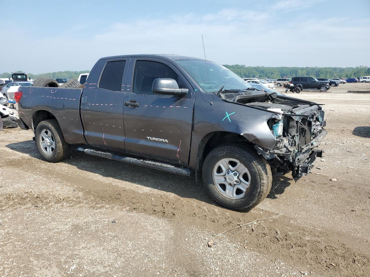 2011 TOYOTA TUNDRA DOUBLE CAB SR5 photo 4