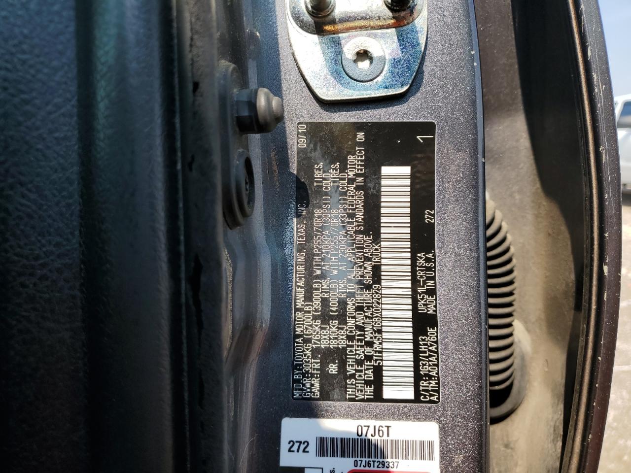 2011 TOYOTA TUNDRA DOUBLE CAB SR5 photo 12