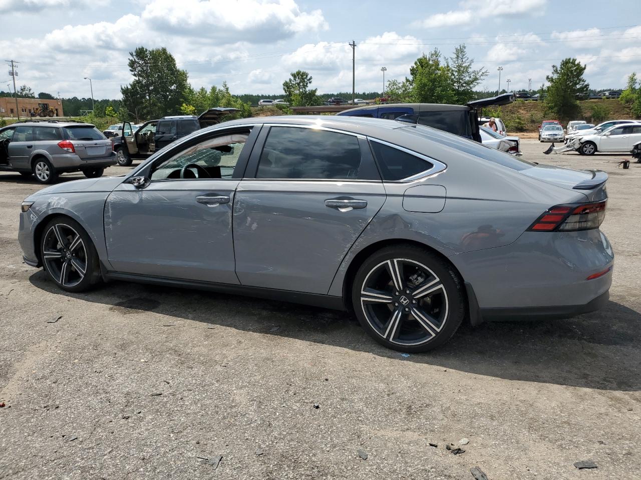 2024 HONDA ACCORD HYBRID SPORT photo 2