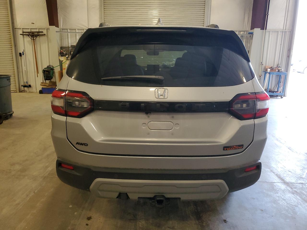 2025 HONDA PILOT TRAILSPORT photo 11