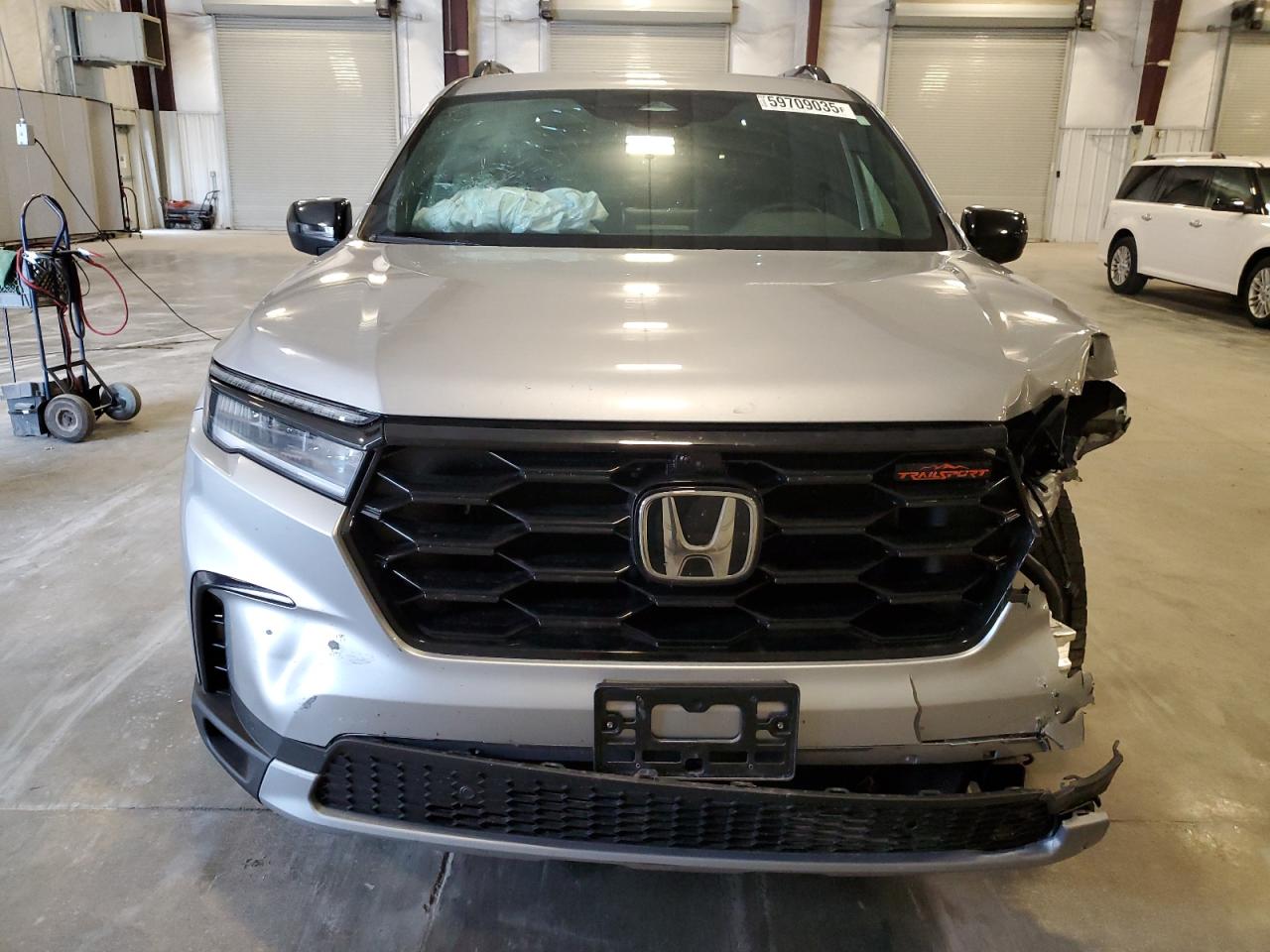 2025 HONDA PILOT TRAILSPORT photo 9