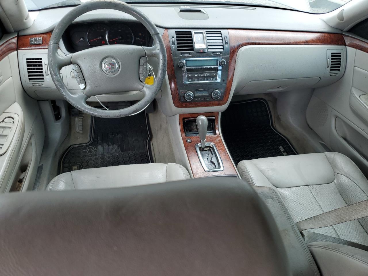 2007 CADILLAC DTS photo 15