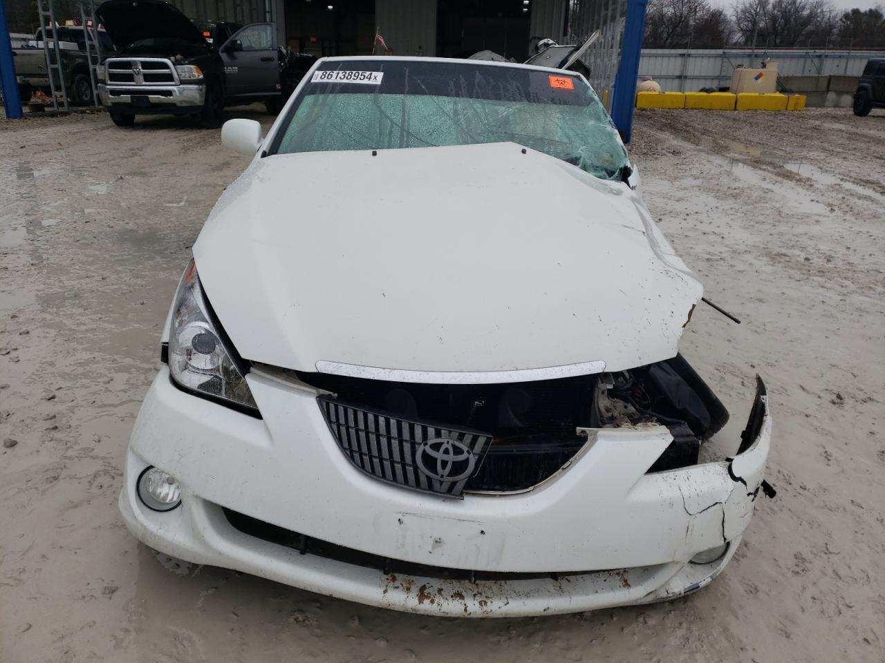 2006 TOYOTA CAMRY SOLARA SE photo 5
