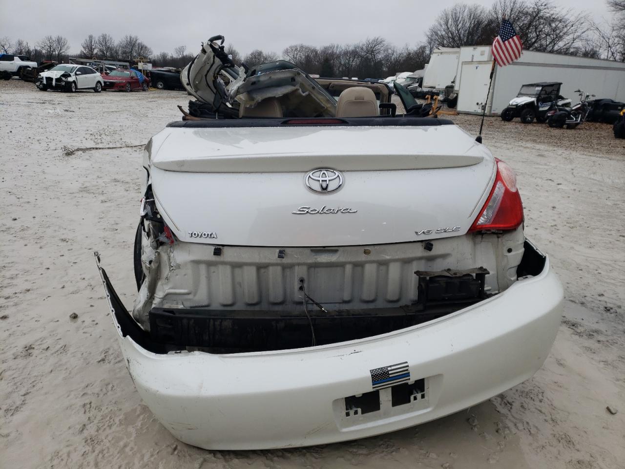 2006 TOYOTA CAMRY SOLARA SE photo 6