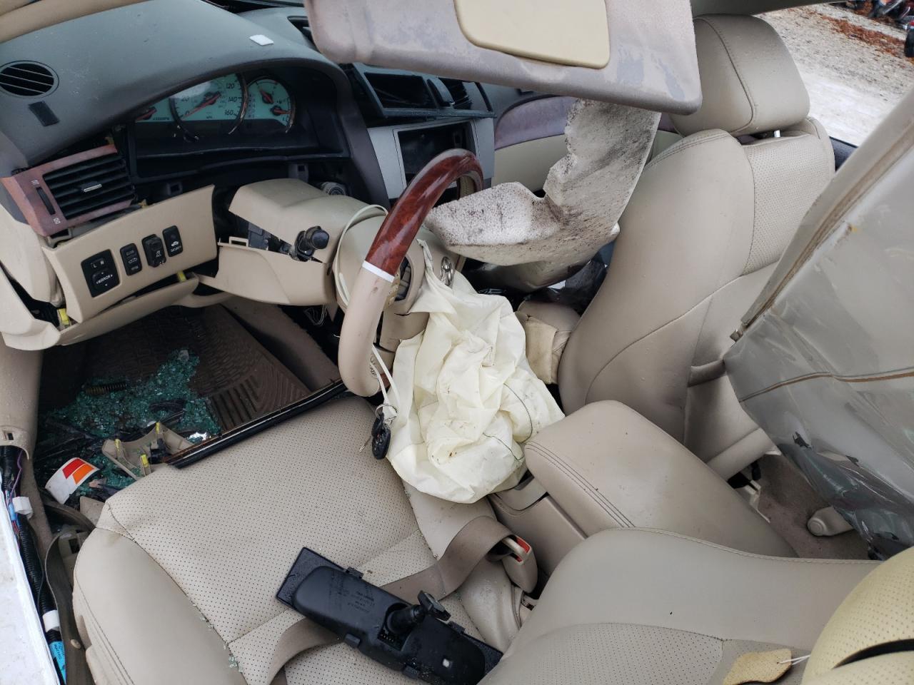 2006 TOYOTA CAMRY SOLARA SE photo 8