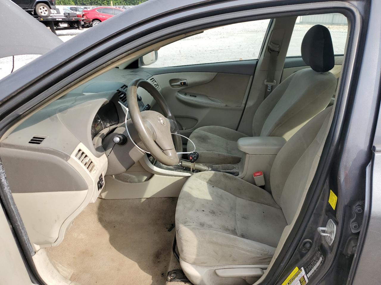 2010 TOYOTA COROLLA BASE photo 13