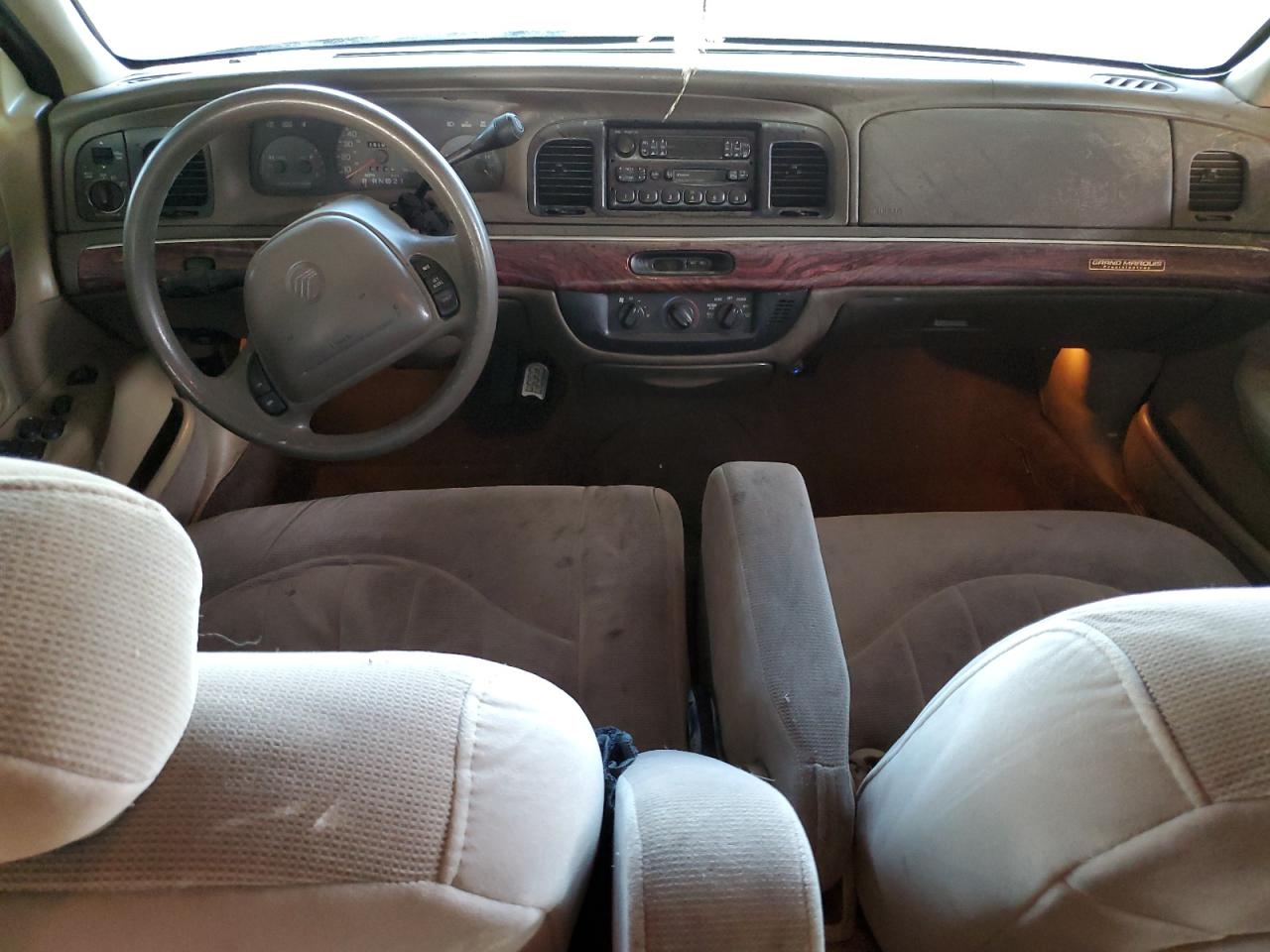 2000 MERCURY GRAND MARQUIS GS photo 8