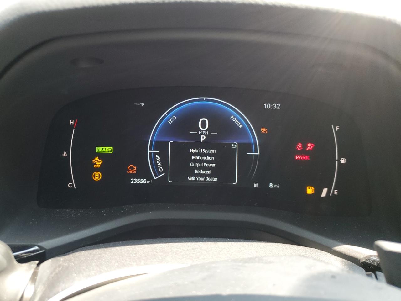 2025 TOYOTA CAMRY SE photo 9
