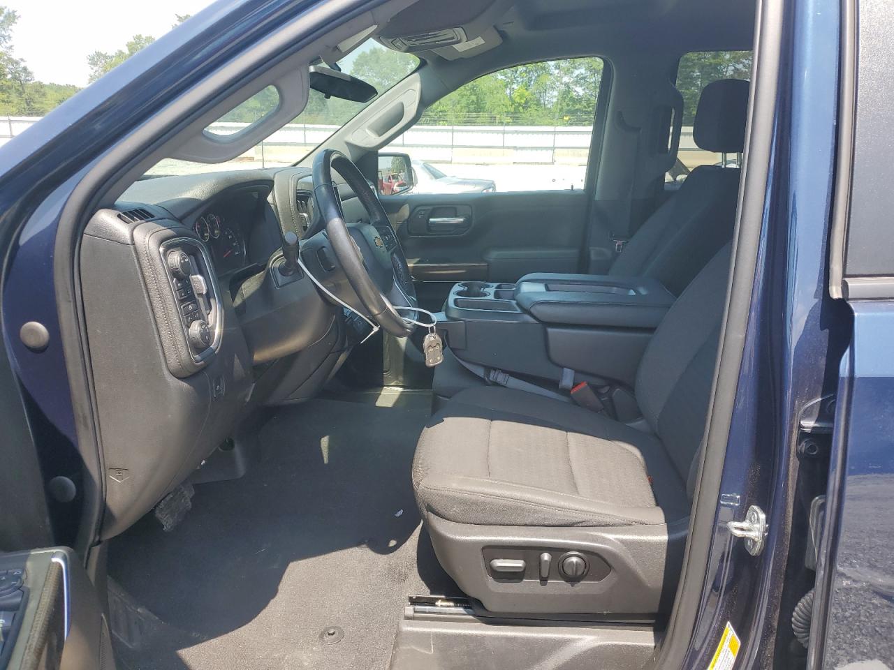 2021 CHEVROLET SILVERADO K1500 LT photo 13