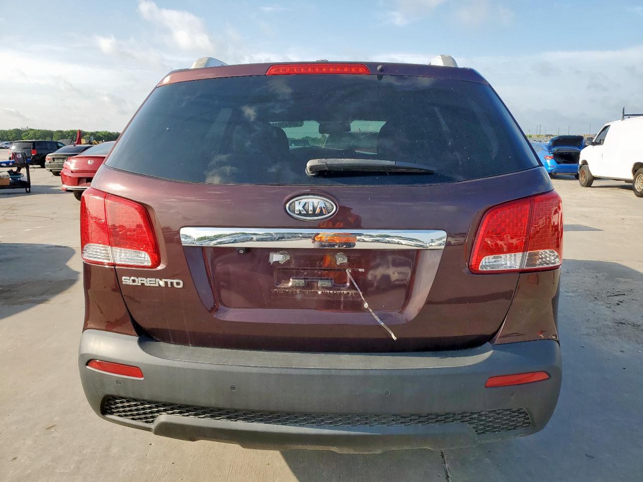 2012 KIA SORENTO LX photo 16