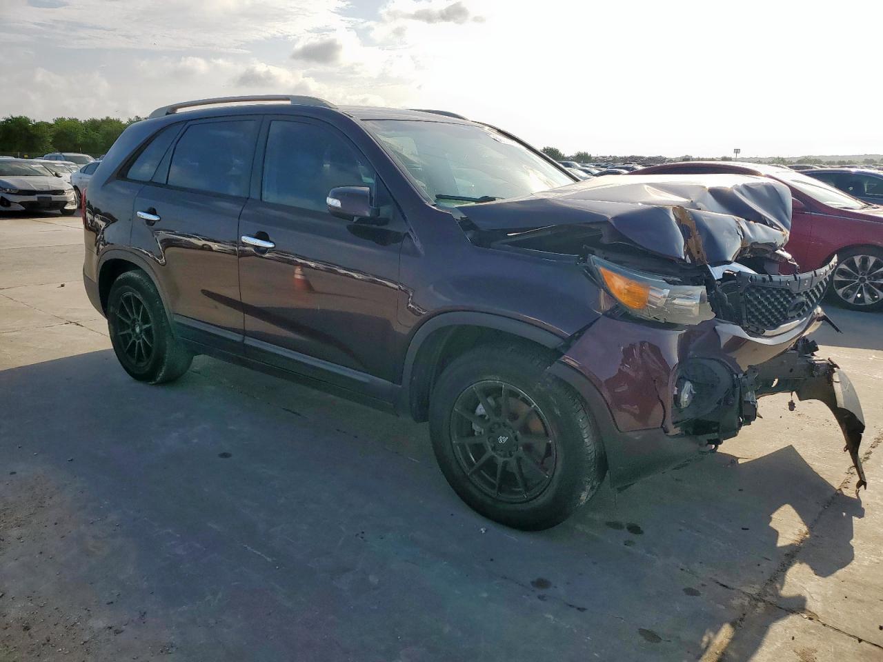 2012 KIA SORENTO LX photo 10