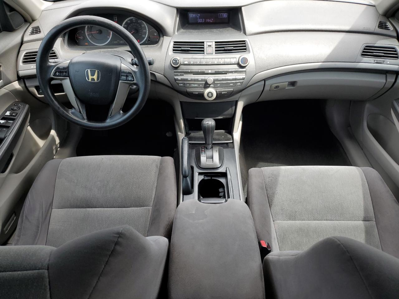 2008 HONDA ACCORD LX photo 8