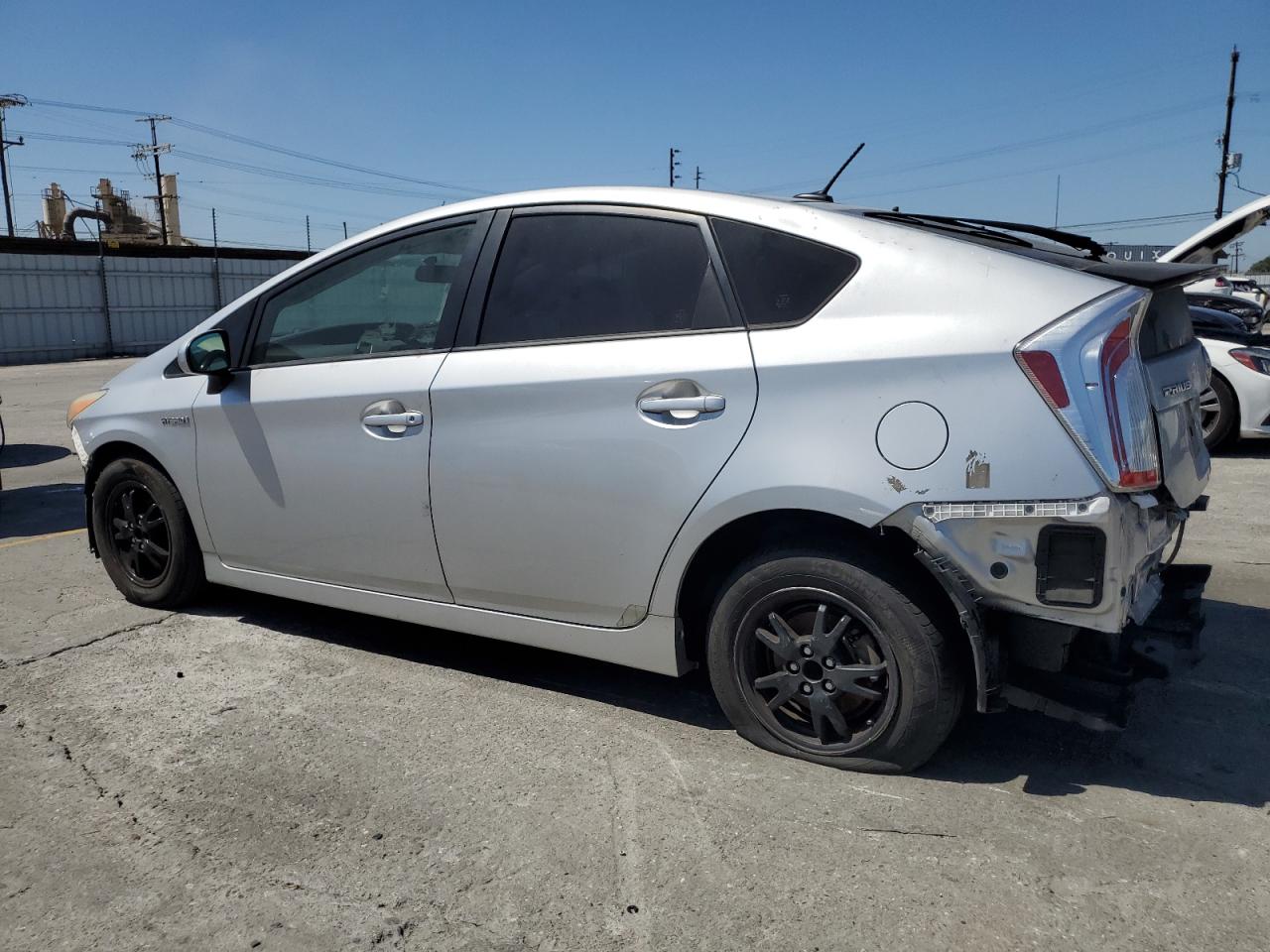 2013 TOYOTA PRIUS photo 3