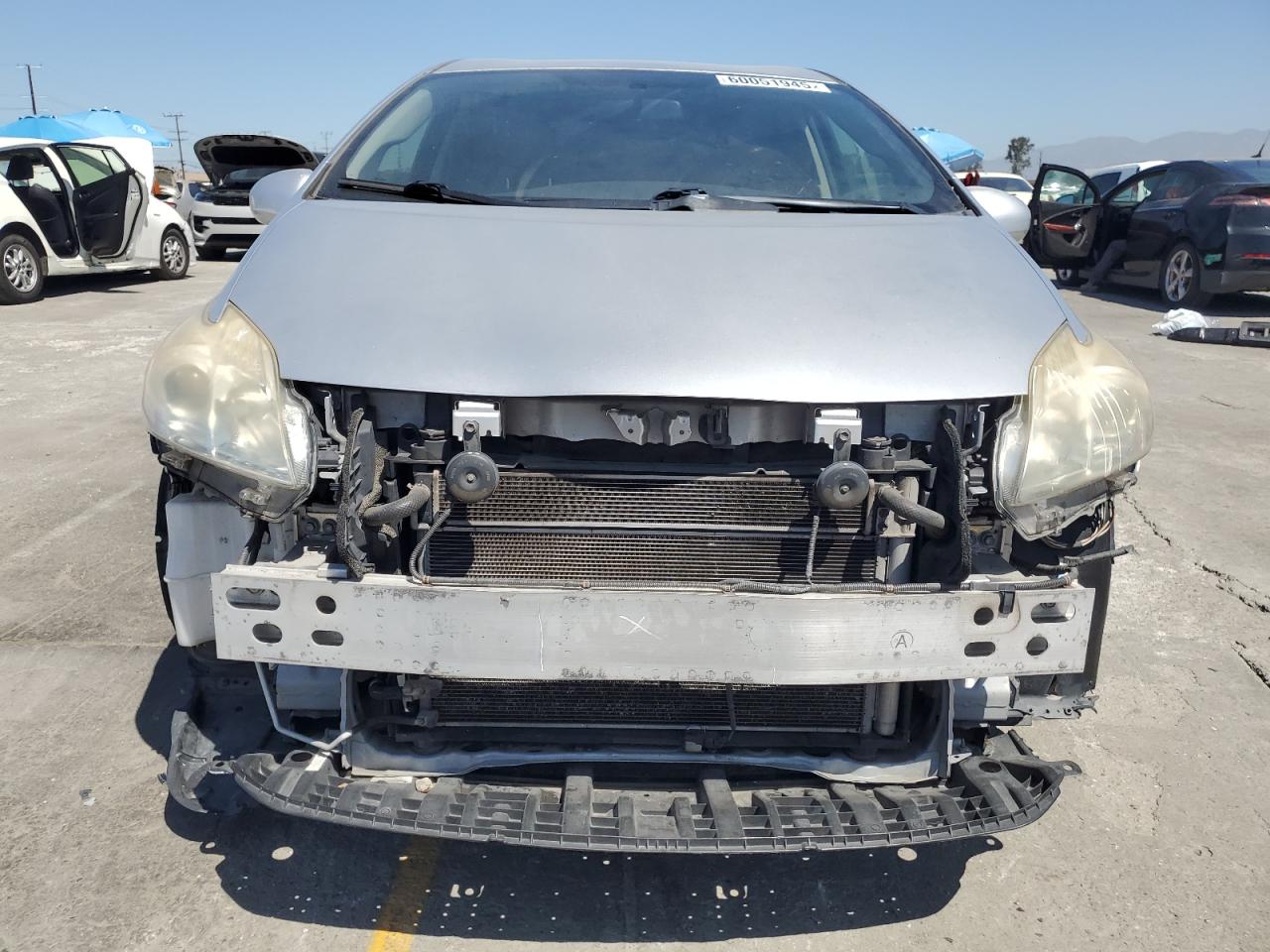 2013 TOYOTA PRIUS photo 9