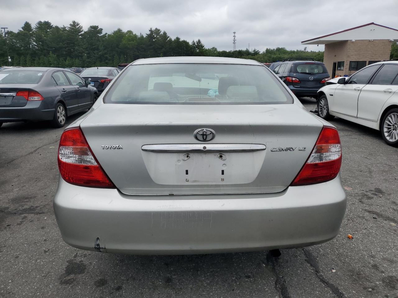 2003 TOYOTA CAMRY LE photo 16