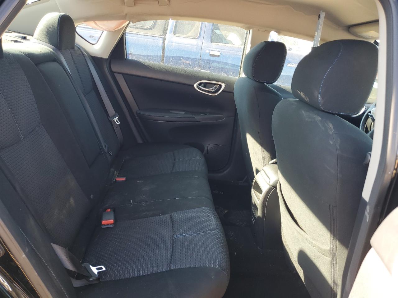2019 NISSAN SENTRA S photo 19