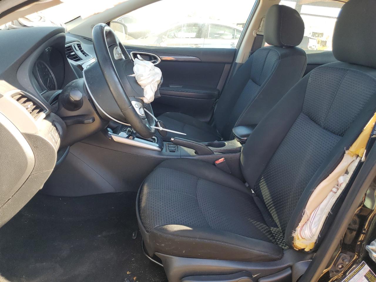 2019 NISSAN SENTRA S photo 13