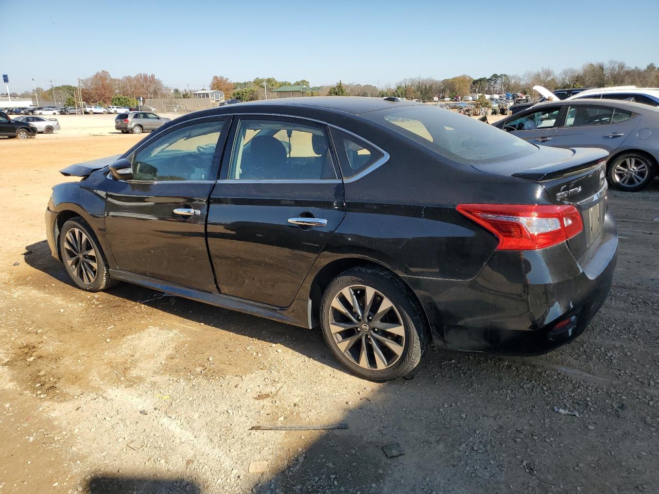 2019 NISSAN SENTRA S photo 3