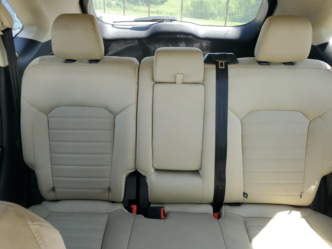 2017 FORD EDGE SE photo 19
