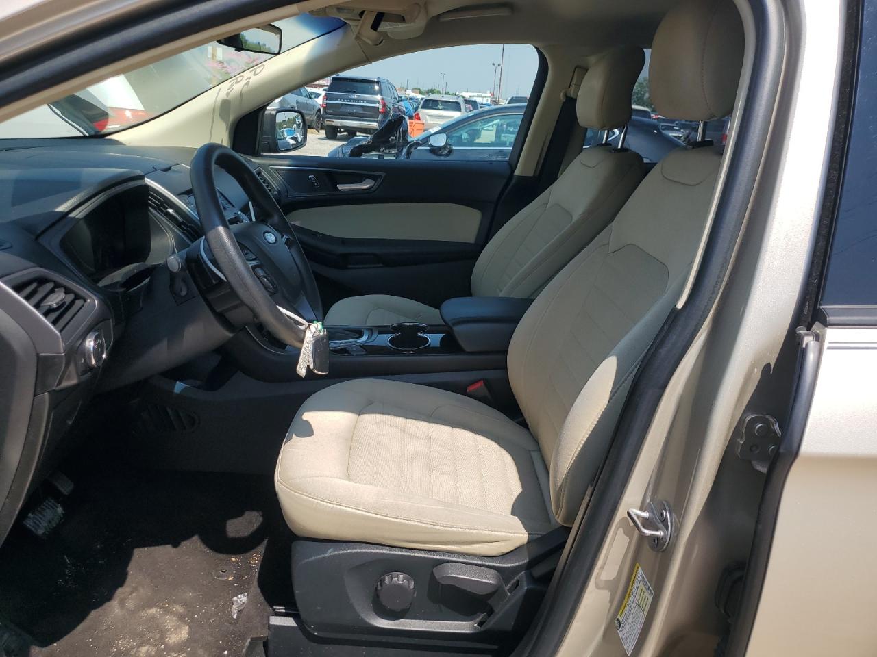 2017 FORD EDGE SE photo 13