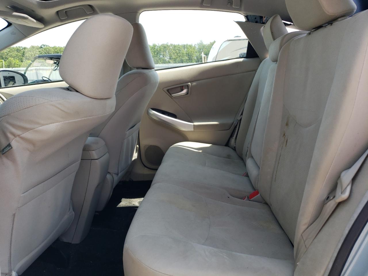 2012 TOYOTA PRIUS photo 31