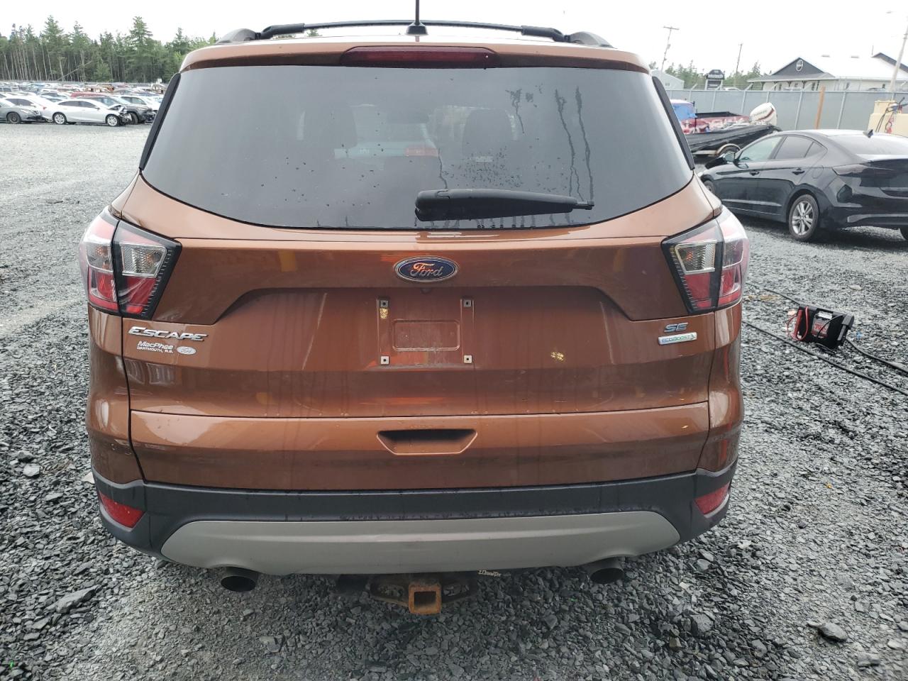 2017 FORD ESCAPE SE photo 6