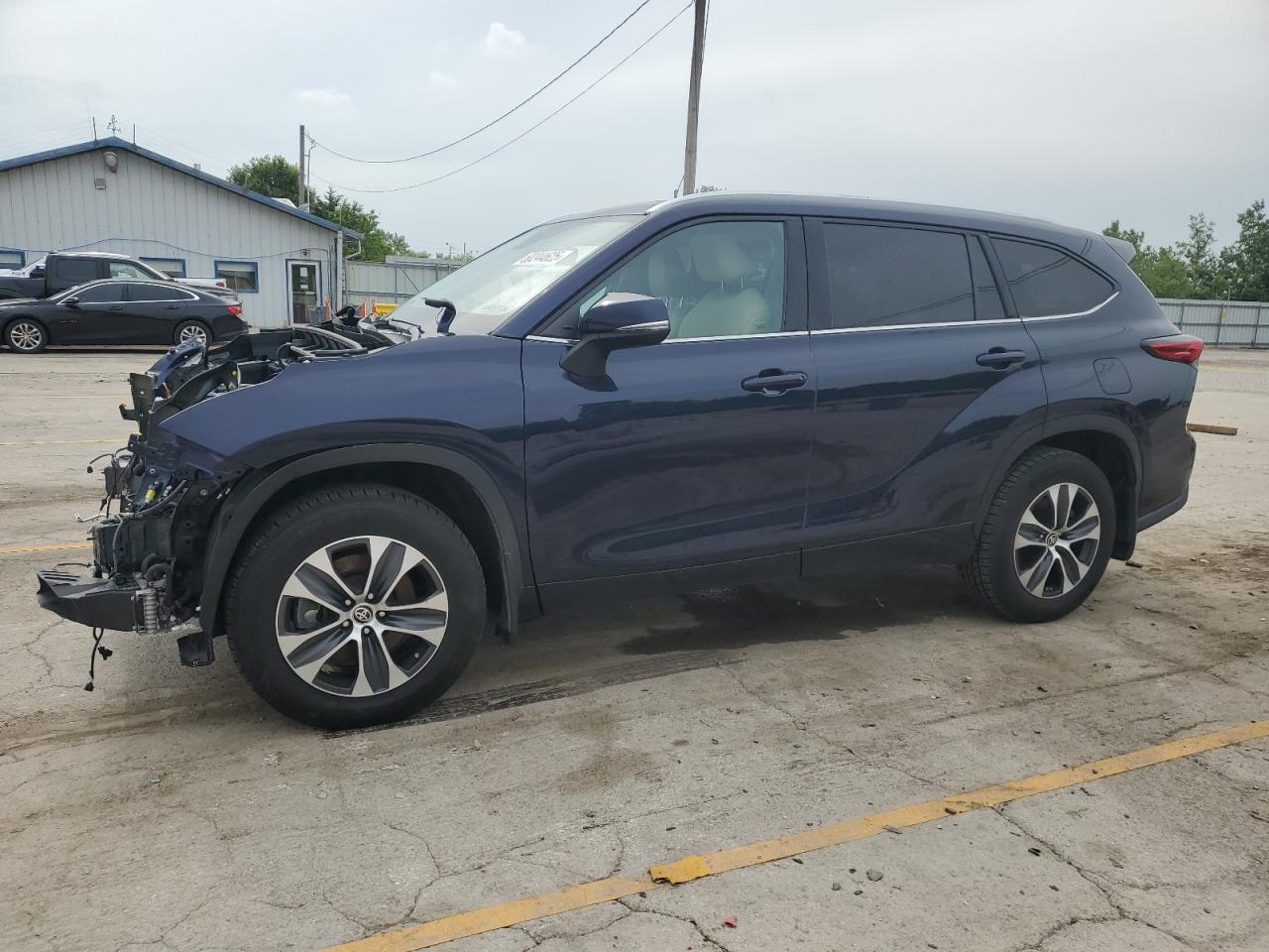 2021 TOYOTA HIGHLANDER