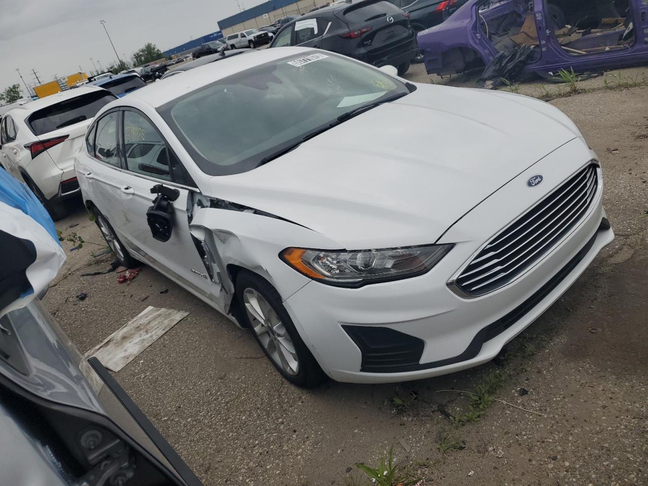 2019 FORD FUSION SE photo 4