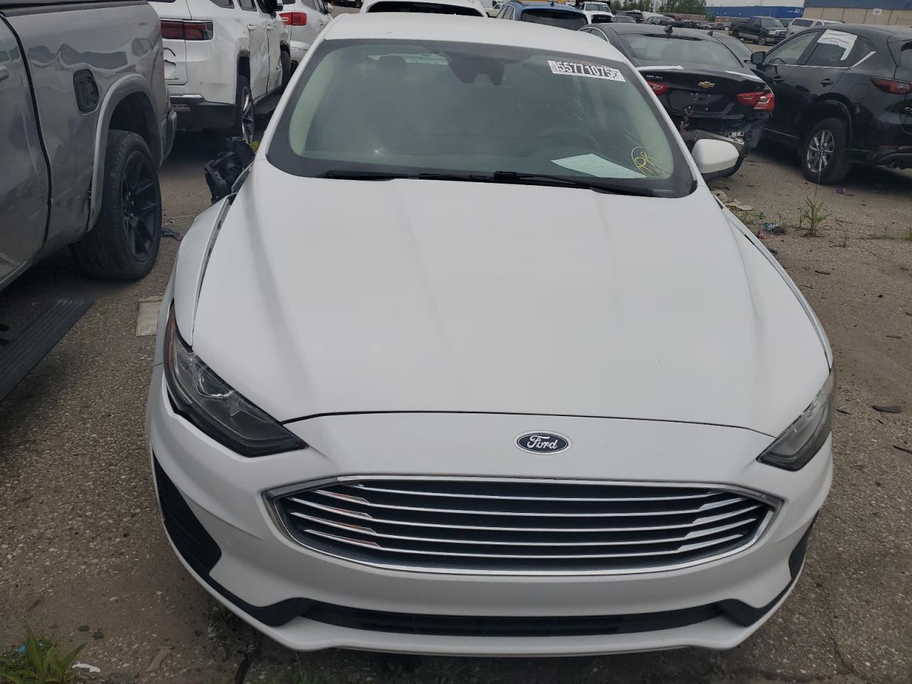 2019 FORD FUSION SE photo 5
