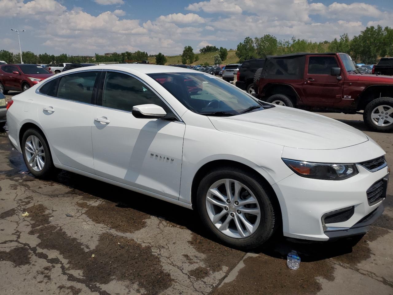 2017 CHEVROLET MALIBU LT photo 10