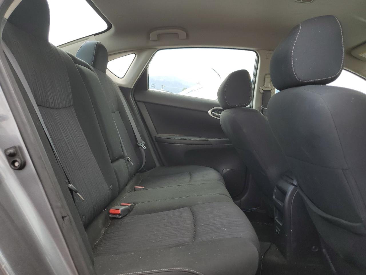 2019 NISSAN SENTRA S photo 28