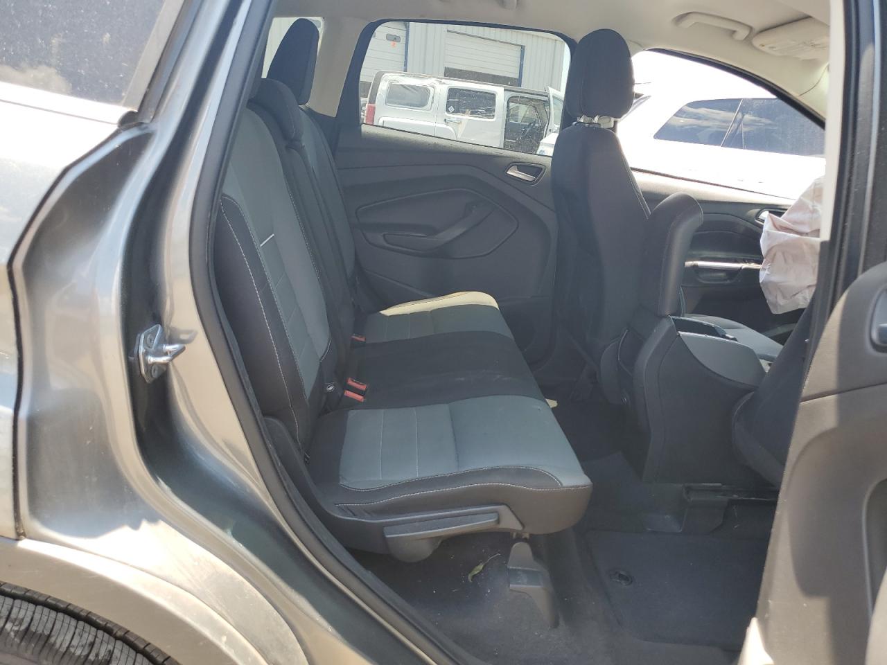 2014 FORD ESCAPE SE photo 28