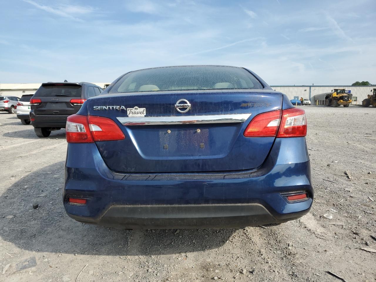 2016 NISSAN SENTRA S photo 6