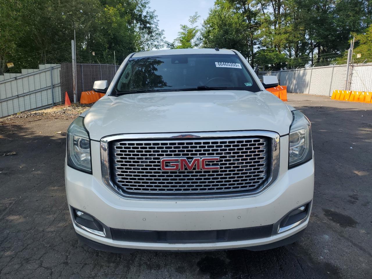 2015 GMC YUKON XL DENALI photo 9