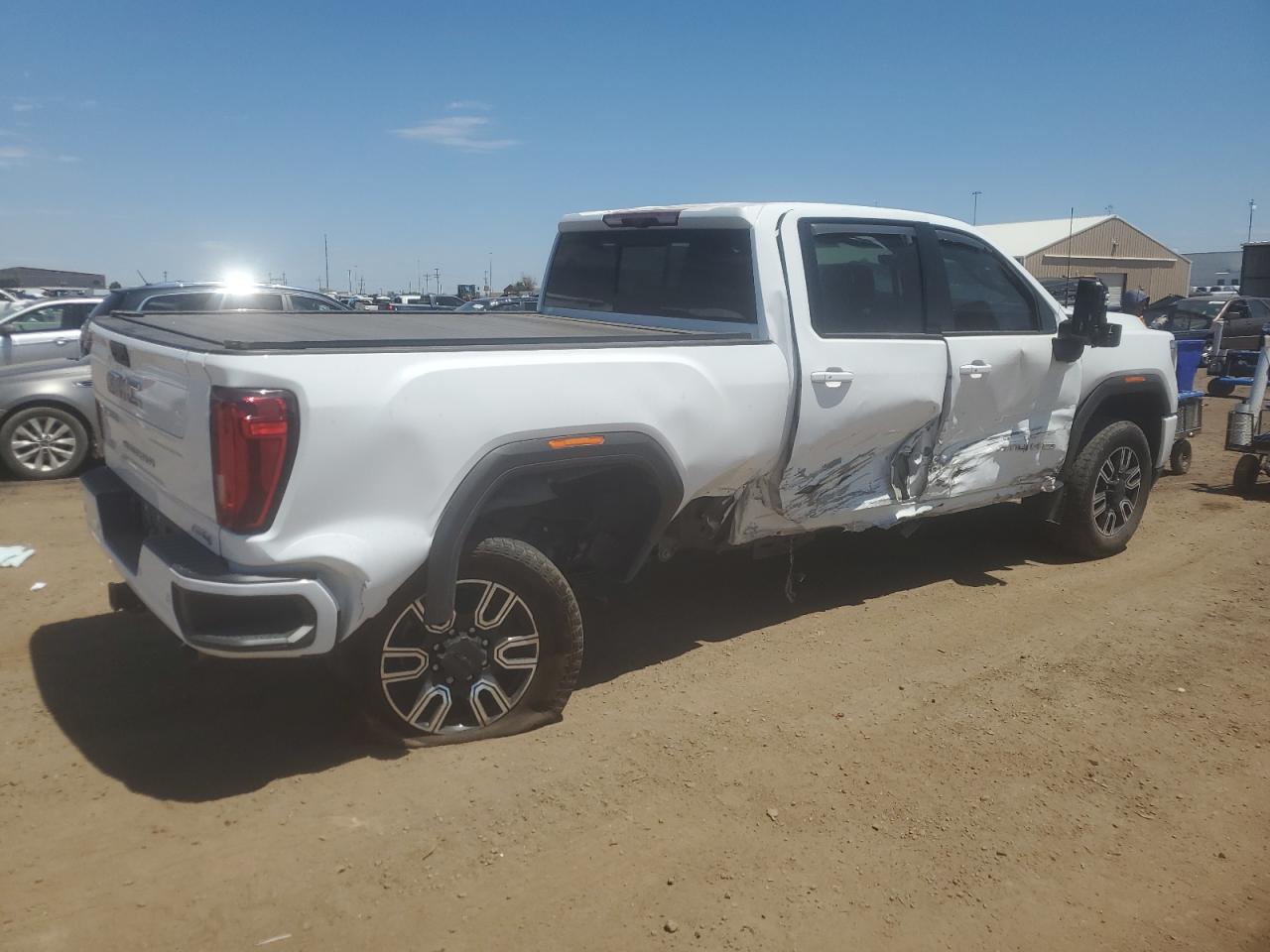 2020 GMC SIERRA K2500 AT4 photo 5