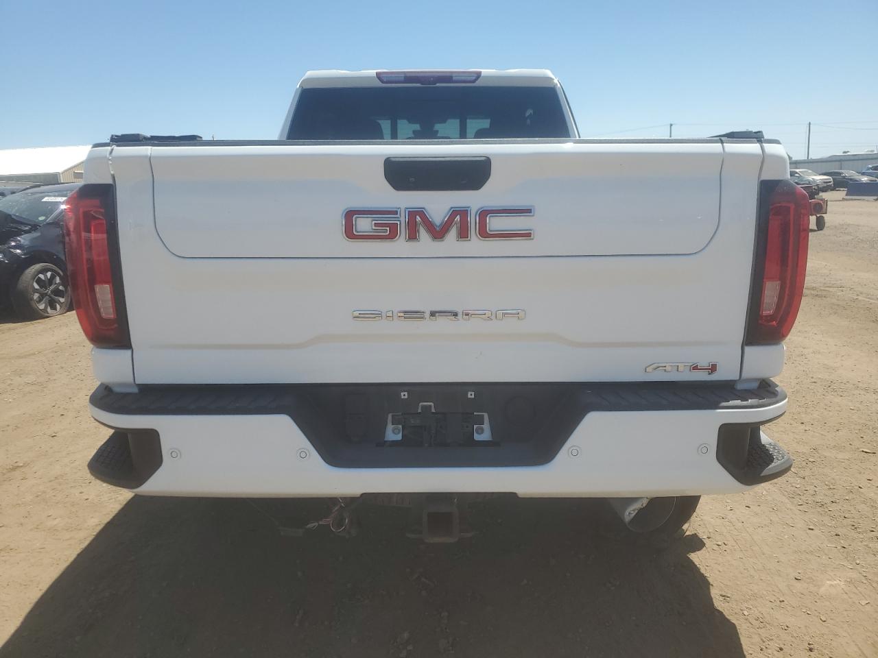 2020 GMC SIERRA K2500 AT4 photo 11