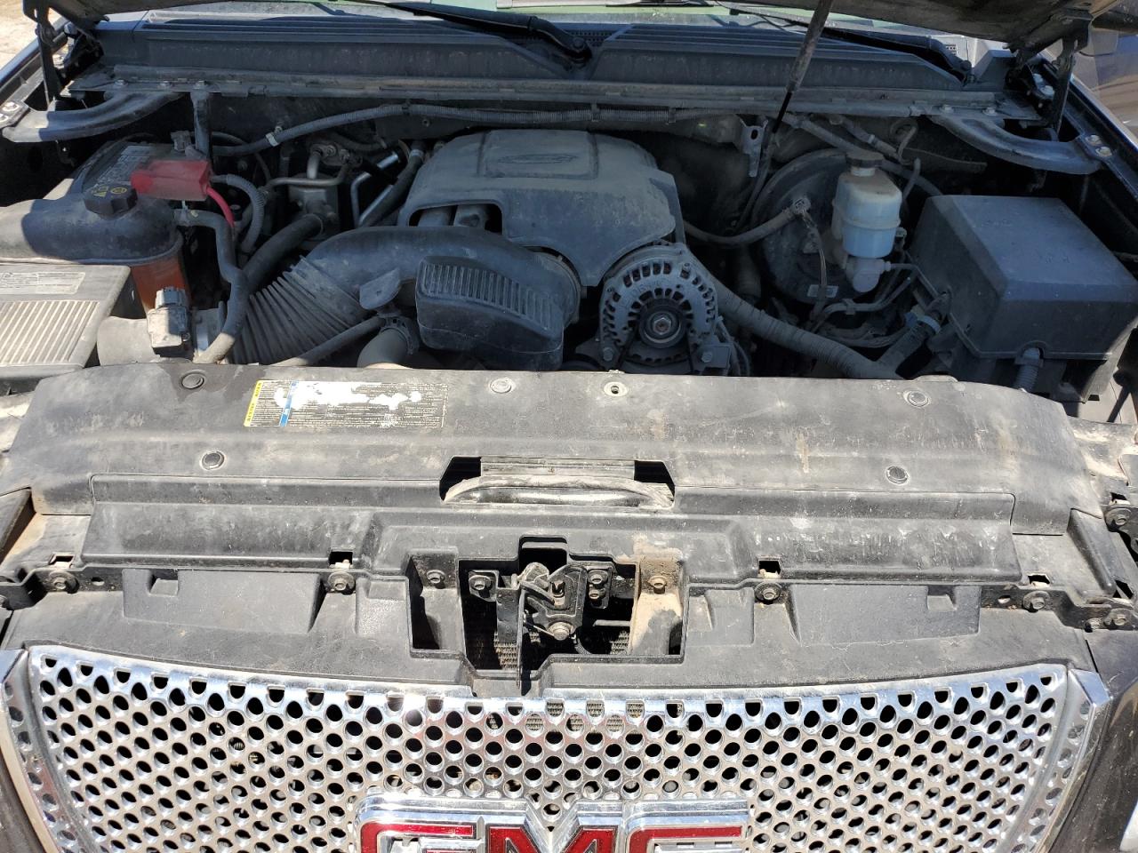 2011 GMC YUKON XL K1500 SLT photo 34