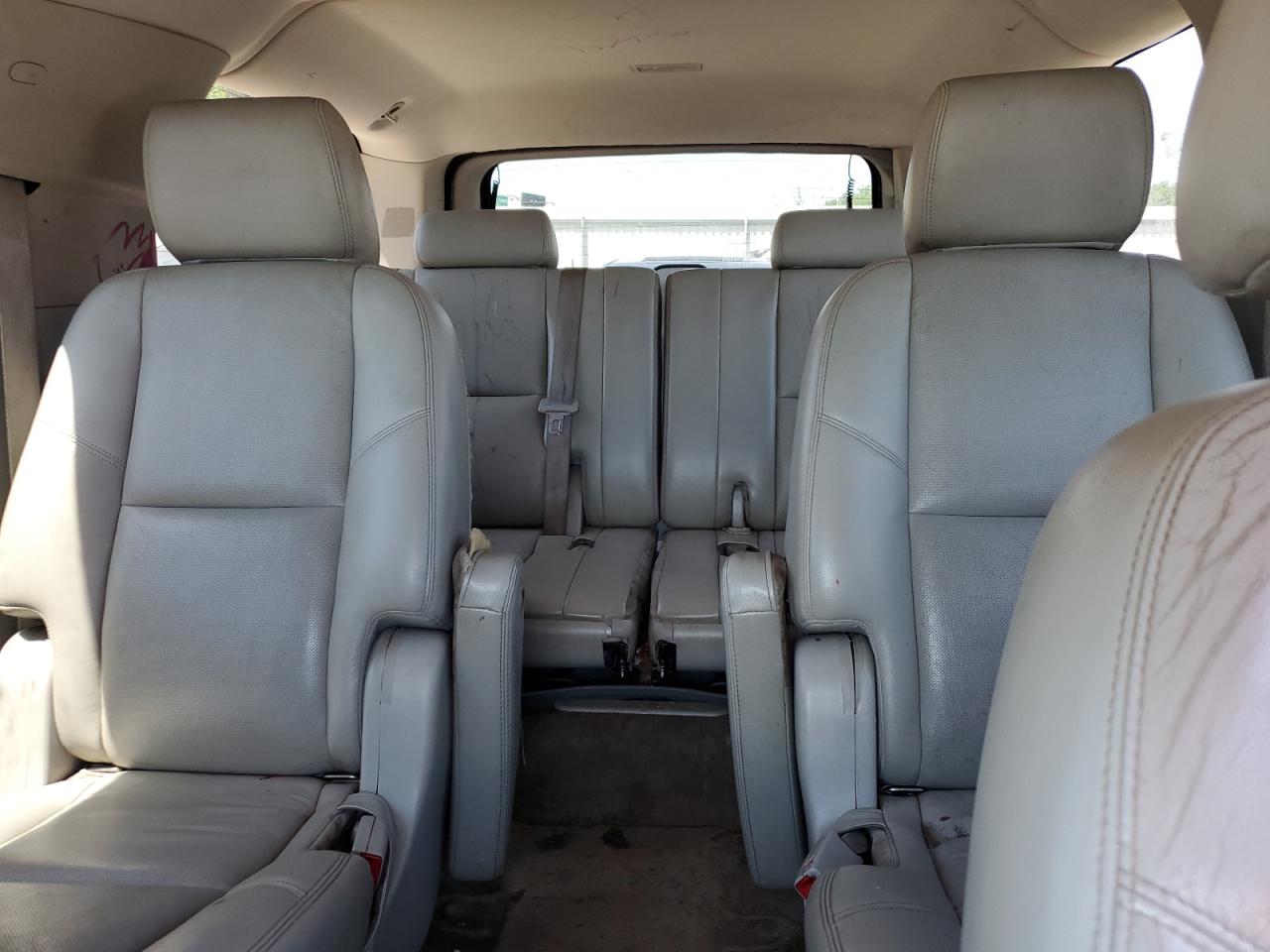 2011 GMC YUKON XL K1500 SLT photo 28