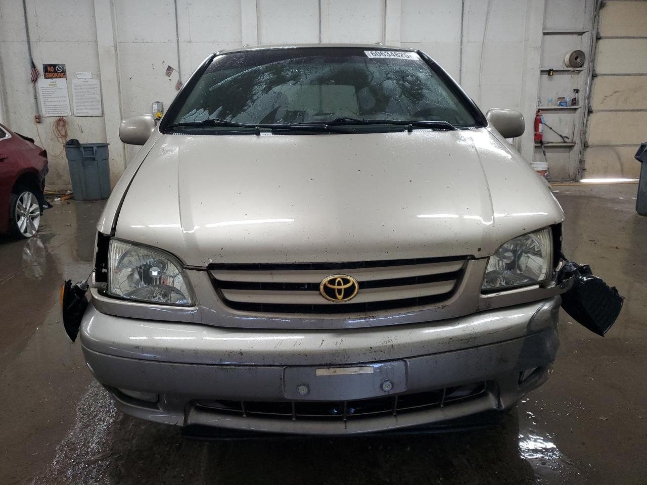 2002 TOYOTA SIENNA XLE photo 13