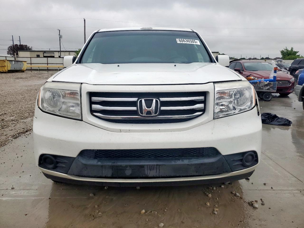 2015 HONDA PILOT LX photo 5