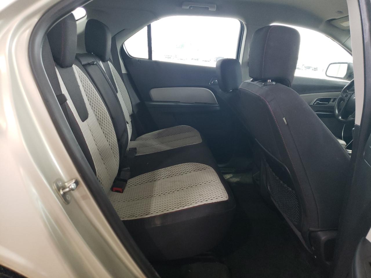 2015 CHEVROLET EQUINOX LS photo 21