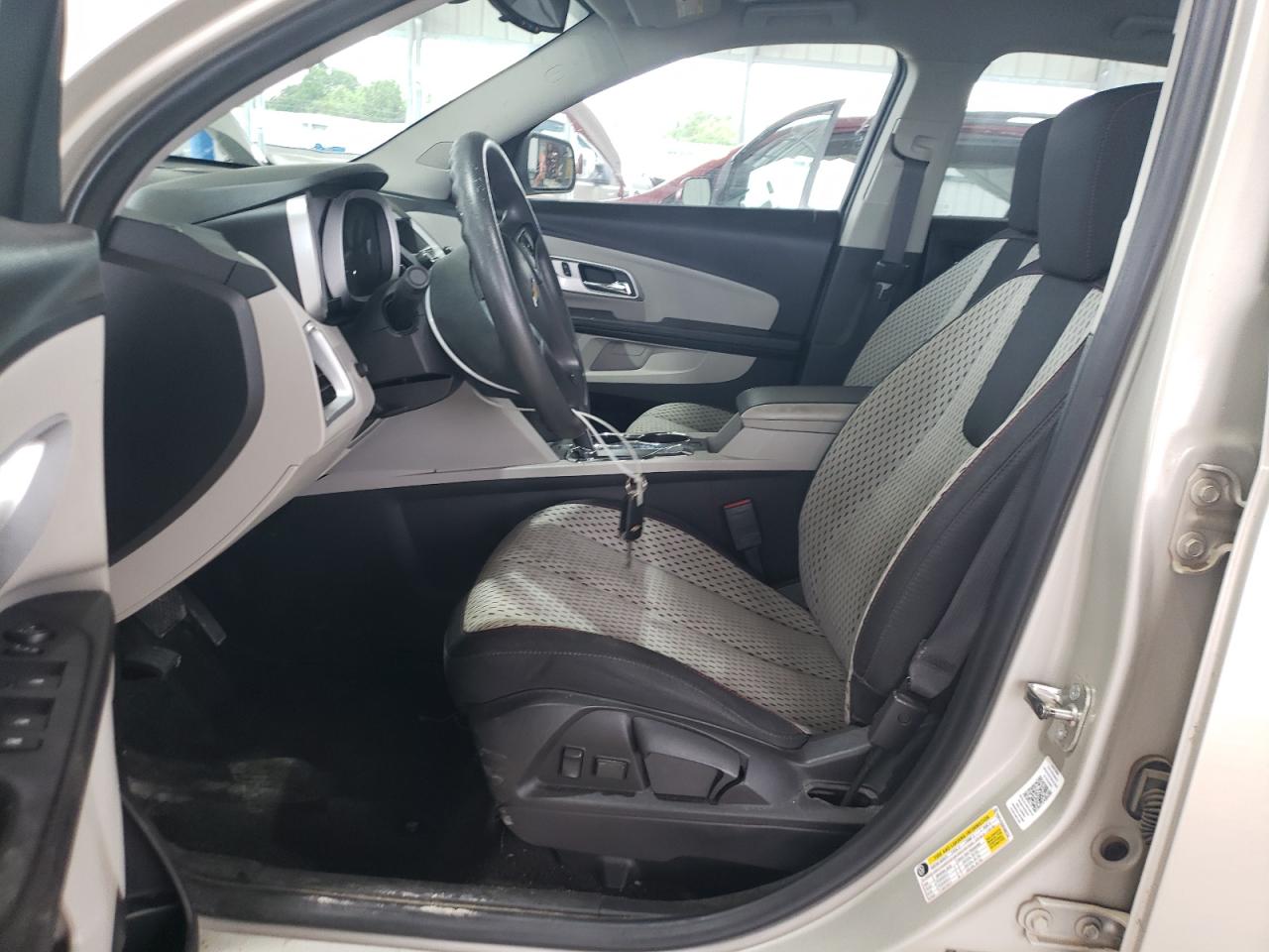 2015 CHEVROLET EQUINOX LS photo 13