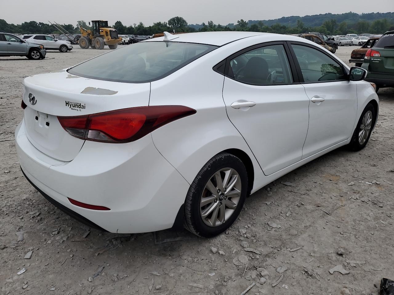 2015 HYUNDAI ELANTRA SE photo 5