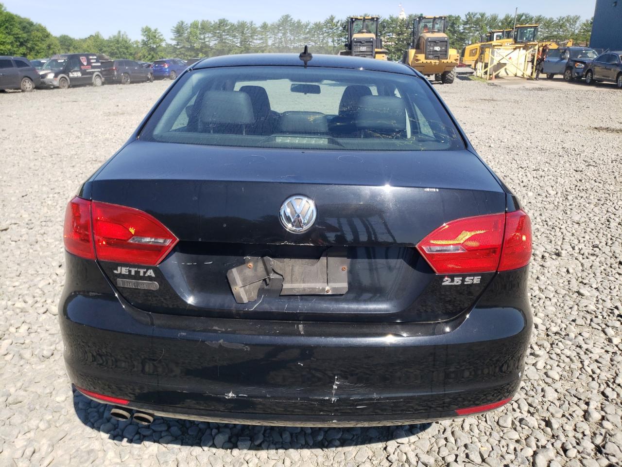2012 VOLKSWAGEN JETTA SE photo 6
