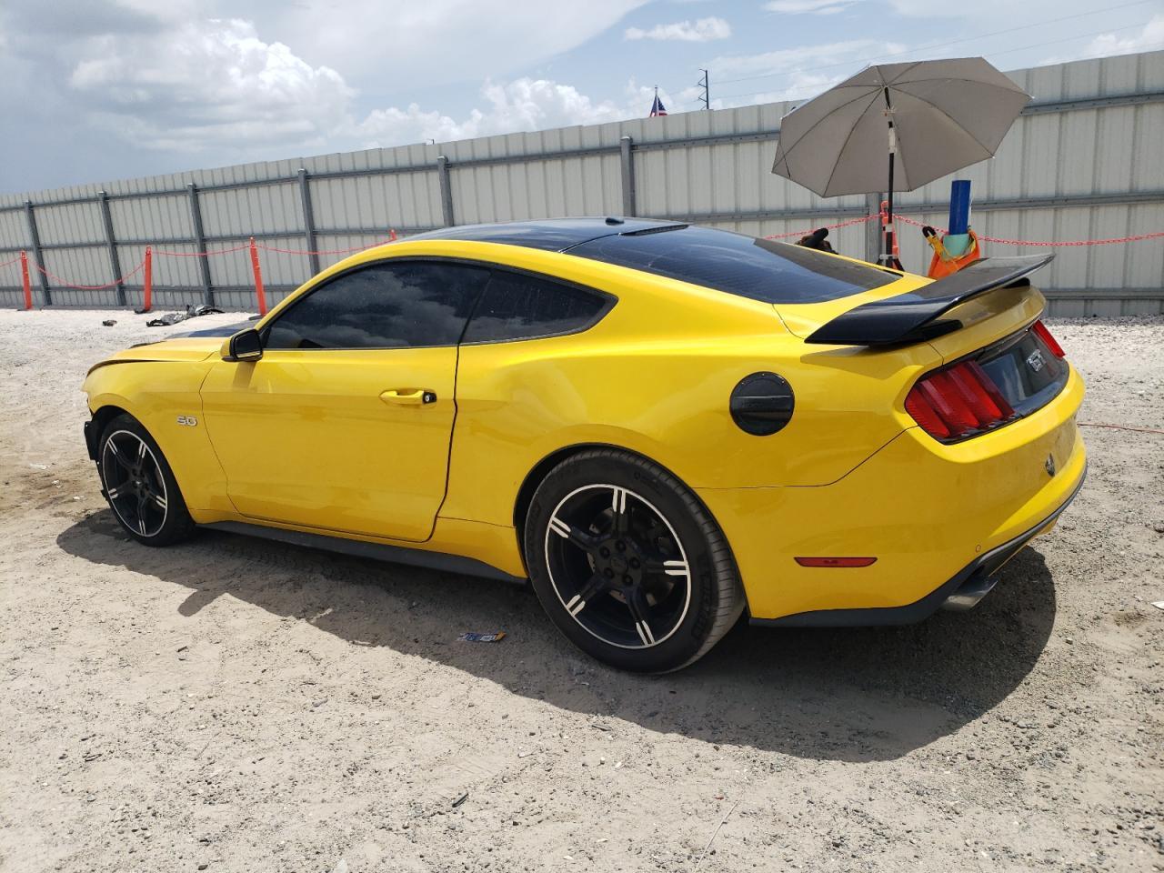2015 FORD MUSTANG GT photo 4